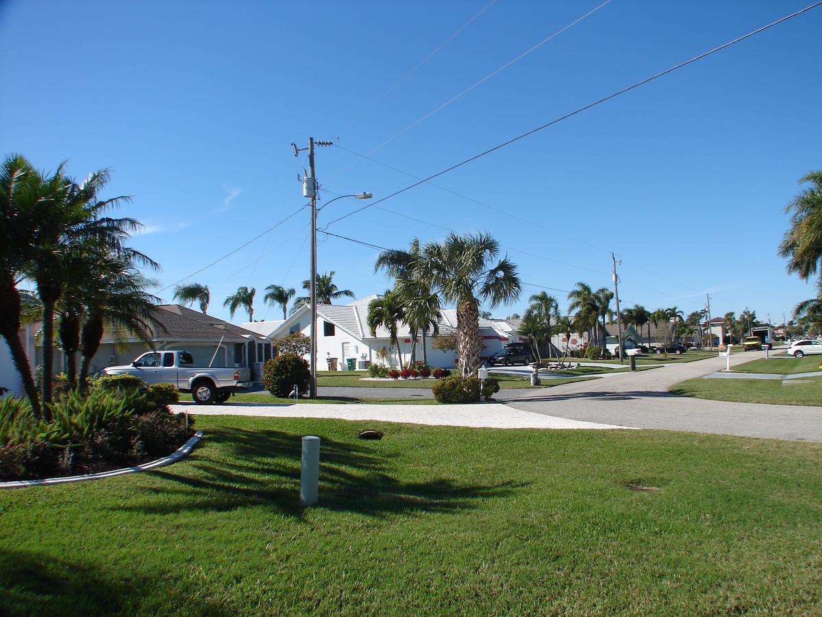 Hidden Harbor Sw Cape- Waterfront Private Home Locally Owned & Managed, Fair & Honest Pricing Cape Coral Zimmer foto